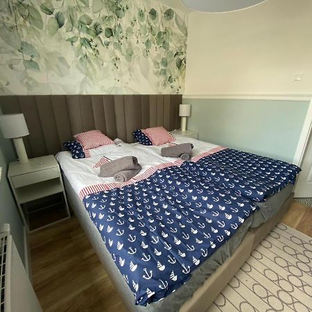 Appartamento Apartament Vela Kołobrzeg Esterno foto